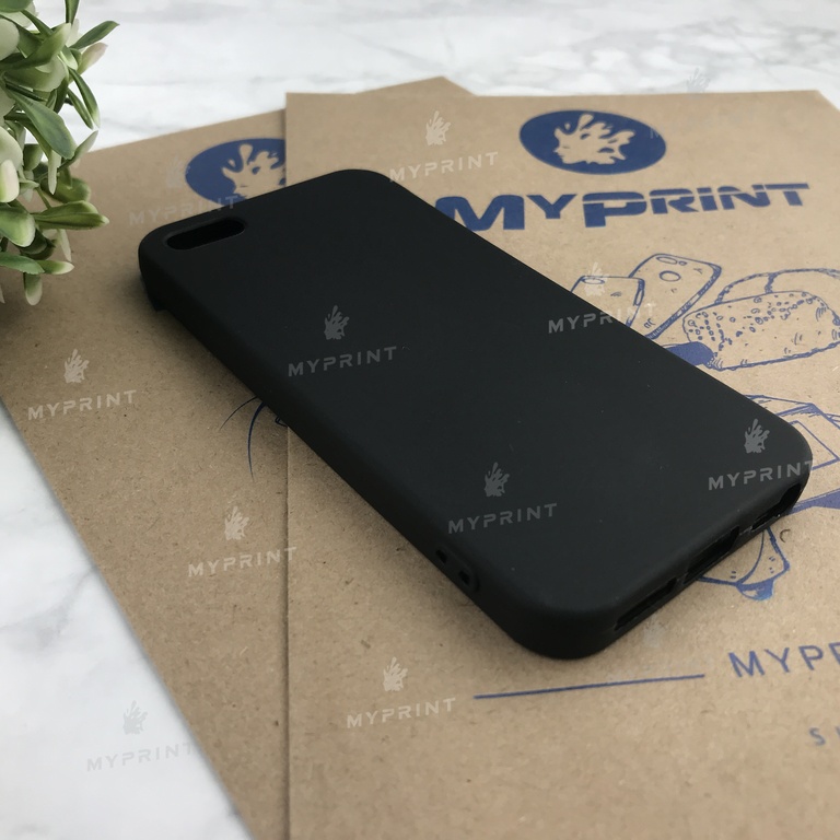 Чохол силіконовий для iPhone 5 / 5S чорний (4466) 