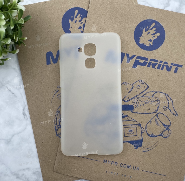 Чехол силиконовый для Huawei GT3  белый (4512)  Чехол силиконовый для Huawei GT3  белый (4512)