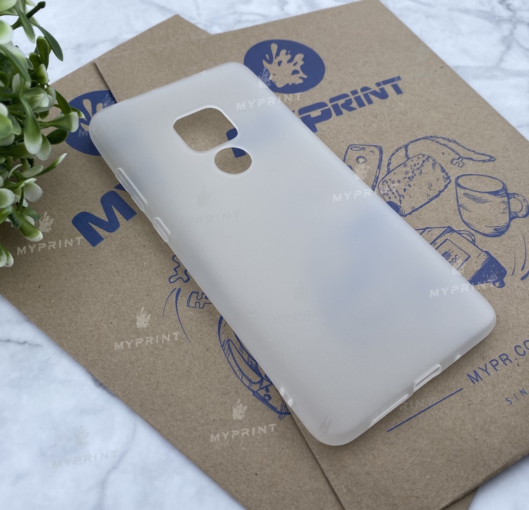 Чохол силіконовий для Huawei Mate 20 білий (4540) 