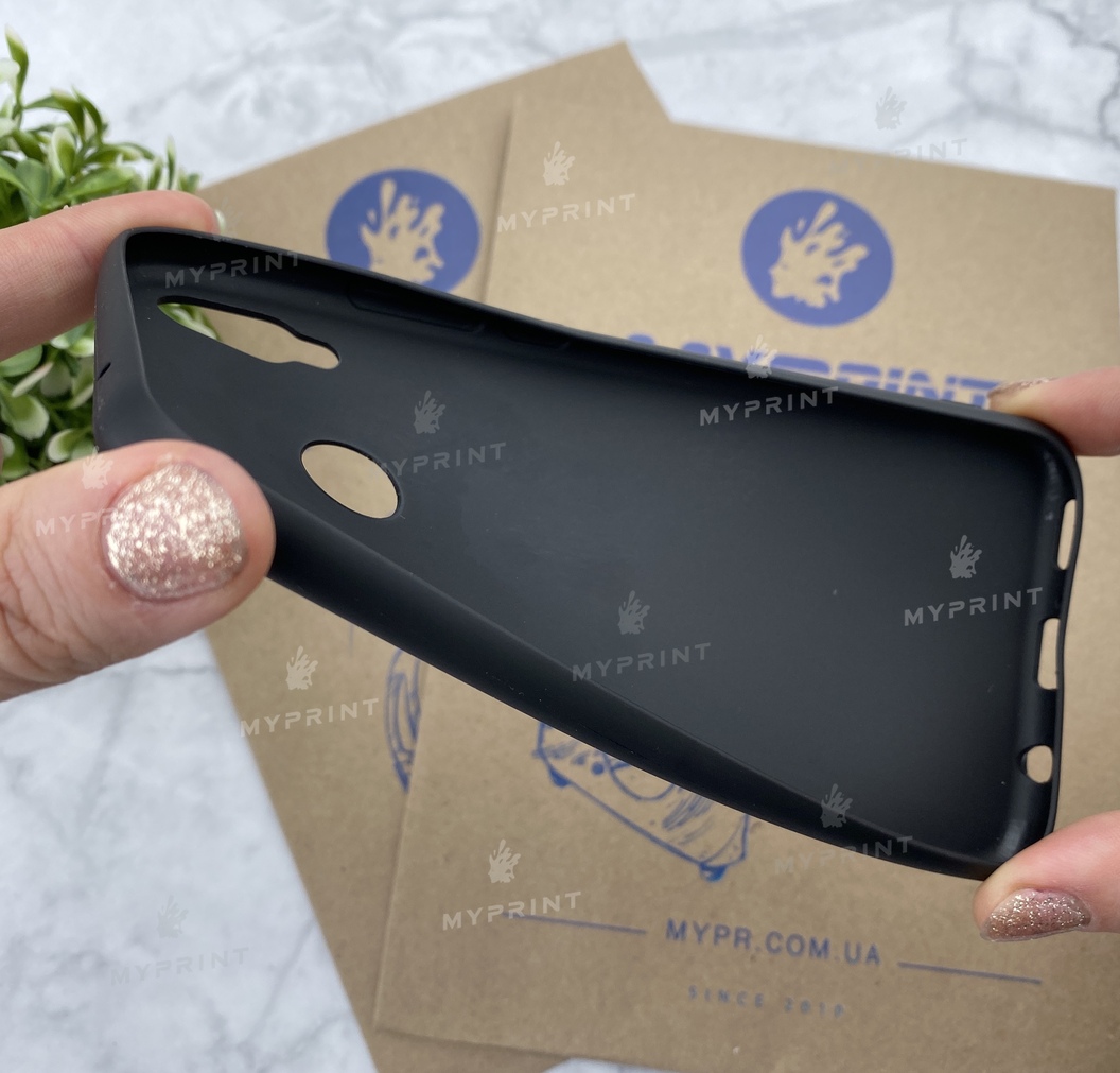 Чохол силіконовий для Huawei P Smart Plus чорний (4585) - фото 3 Чохол силіконовий для Huawei P Smart Plus чорний (4585) - фото 3 - Чохли для УФ друку