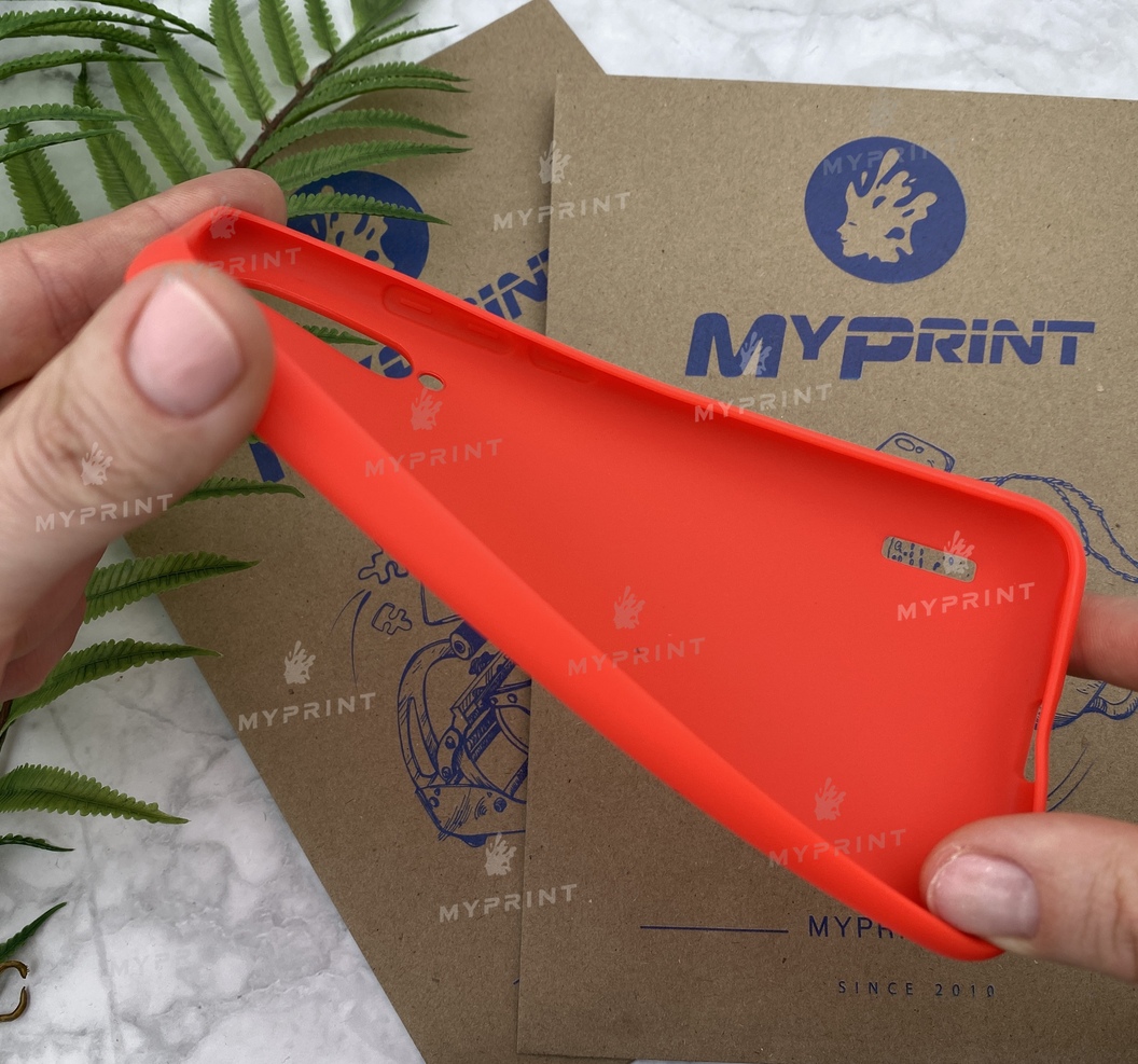 Чохол силіконовий для Xiaomi MI A3 / MI CC9e червоний (5768) - фото 3 - Чохли для УФ друку
