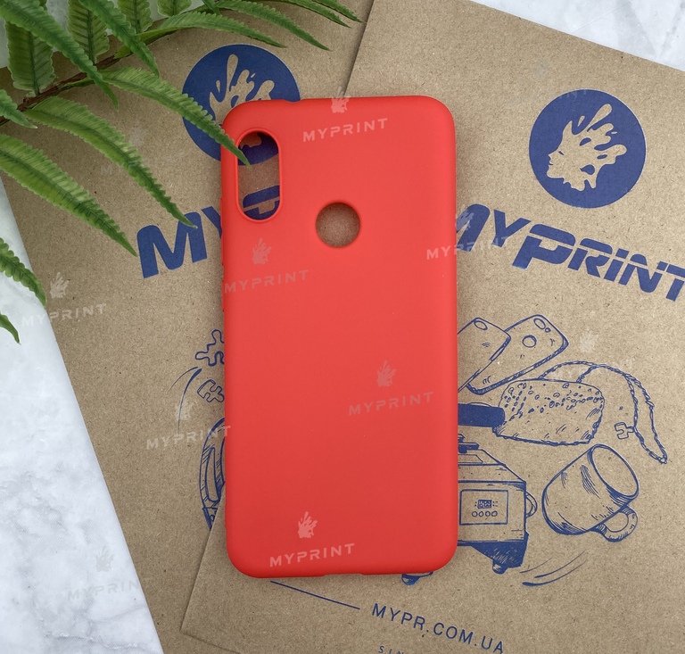 Чохол силіконовий для Xiaomi MI A2 Lite / Redmi 6 Pro червоний (5165) 
