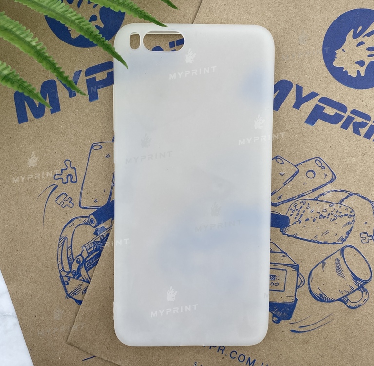 Чехол силиконовый для Xiaomi Mi Note 3  белый (5187)  Чехол силиконовый для Xiaomi Mi Note 3  белый (5187)