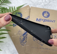 Чехол силиконовый для Xiaomi Pocophone F1 черный (5212) - фото 3 - Чехлы для УФ печати