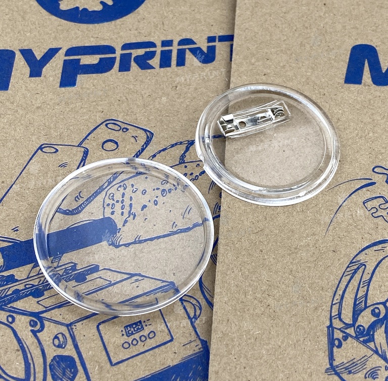 The blank for the acrylic badge is round 45 mm (6034)  The blank for the acrylic badge is round 45 mm (6034)