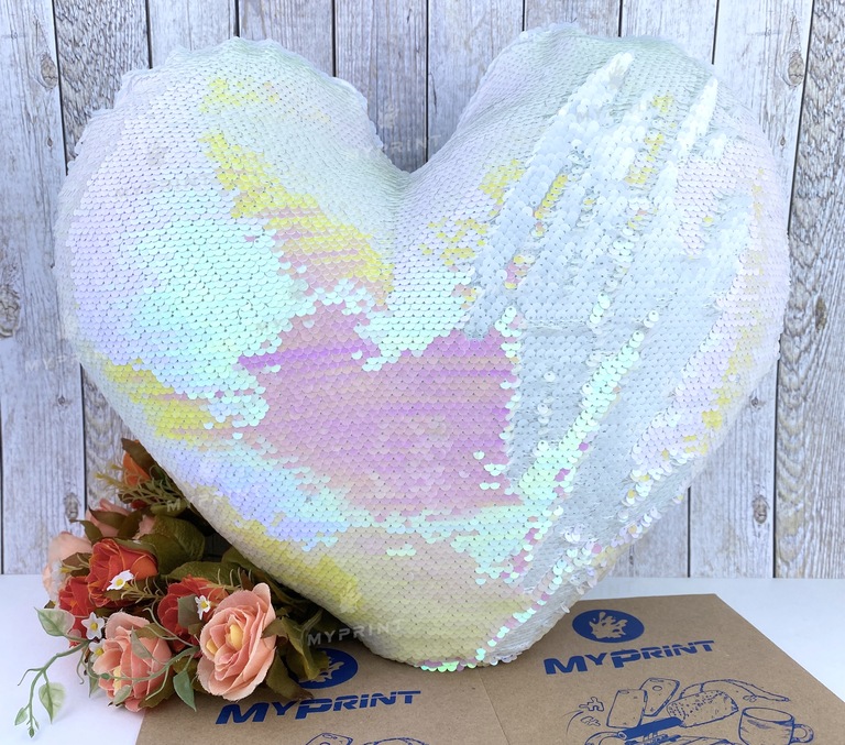 Pillow with sequins for sublimation heart rainbow (5315)  Pillow with sequins for sublimation heart rainbow (5315)