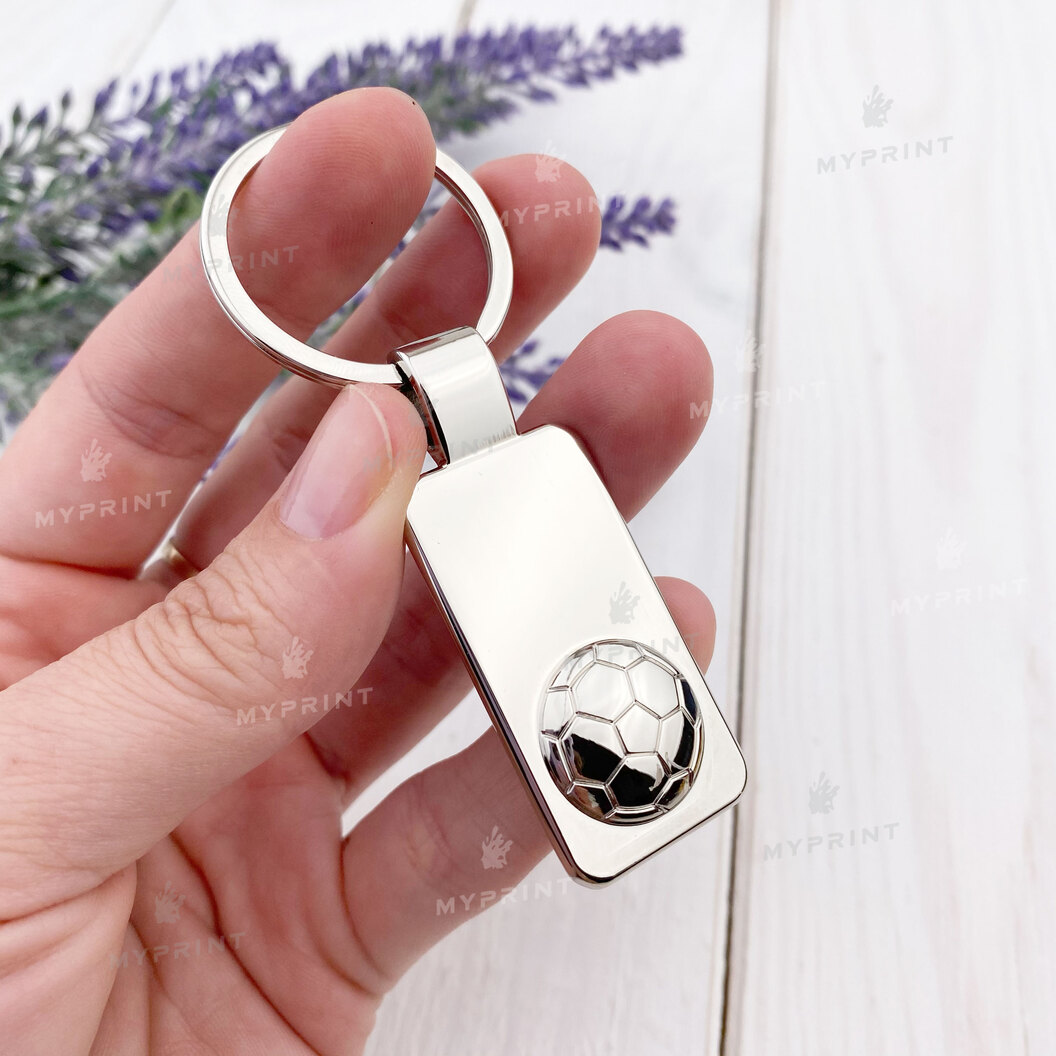 Брелок для сублимации металлический односторонний прямоугольный с мячом 40*19 мм (7617) - фото 3 Брелок для сублимации металлический односторонний прямоугольный с мячом 40*19 мм (7617) - фото 3 - Заготовки для сублимации