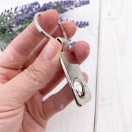 Брелок для сублимации металлический односторонний прямоугольный с мячом 40*19 мм (7617) - фото 4 Брелок для сублимации металлический односторонний прямоугольный с мячом 40*19 мм (7617) - фото 4 - Заготовки для сублимации