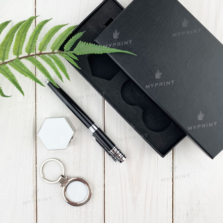 Gift set for sublimation: a pen with a holder in the shape of a hexagon, a round metal keyring (7630)  Gift set for sublimation: a pen with a holder in the shape of a hexagon, a round metal keyring (7630)