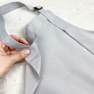 Фартух для сублімації саржевий з лямкою, що регулюється і кишенею подовжений сірий (8615) - фото 4 Фартух для сублімації саржевий з лямкою, що регулюється і кишенею подовжений сірий (8615) - фото 4 - Заготовки для сублімації