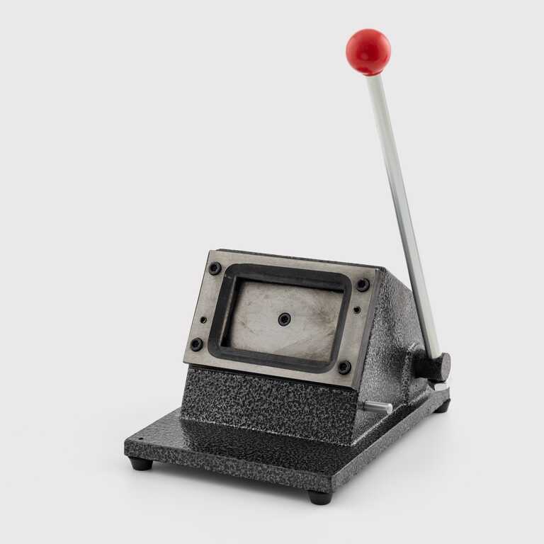 Press for cutting PVC cards 86*54 mm (0341)  Press for cutting PVC cards 86*54 mm (0341)