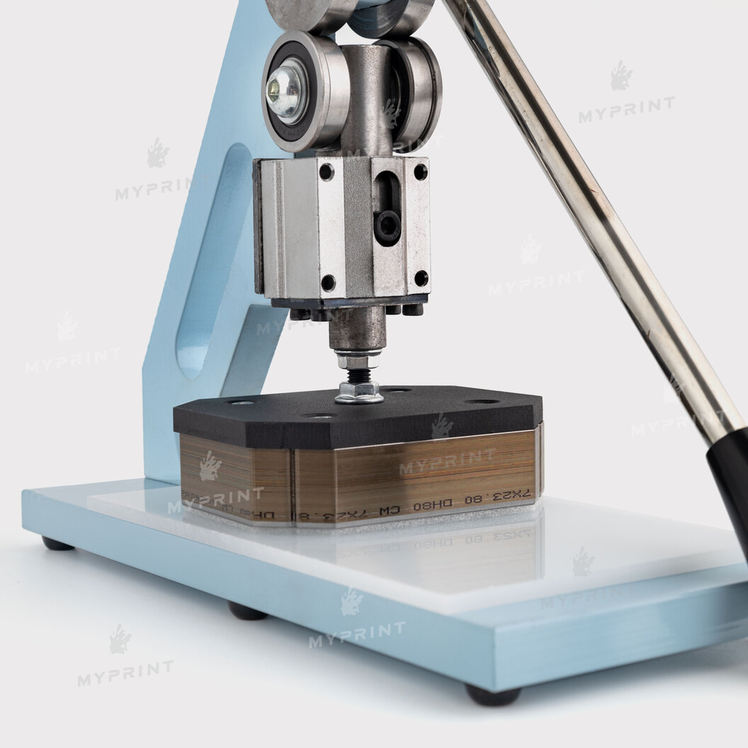 Висічка 90*65 мм New (11951) - фото 4 Висічка 90*65 мм New (11951) - фото 4 - Обладнання і заготовки для значків магнітів брелоків