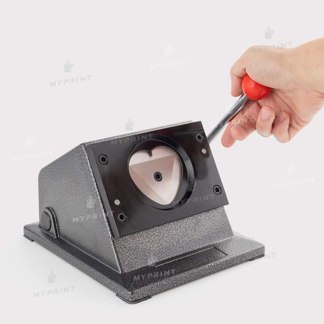 Висічка серце 52*57 мм (11423) - фото 2 Висічка серце 52*57 мм (11423) - фото 2 - Обладнання і заготовки для значків магнітів брелоків