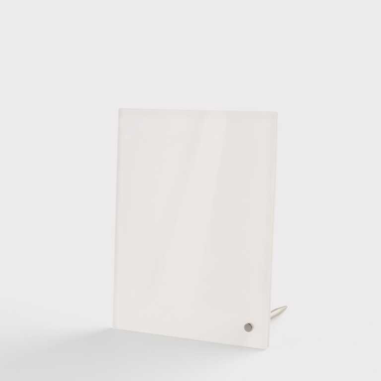 Acrylic for sublimation with metal support, glossy white, 203.2*152.4 mm, thickness 3 mm (12219) Acrylic for sublimation with metal support, glossy white, 203.2*152.4 mm, thickness 3 mm (12219)