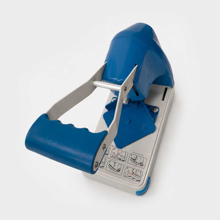 My Print L30 Desktop Corner Rounder and Hole Punch with R6 Blade (13248) My Print L30 Desktop Corner Rounder and Hole Punch with R6 Blade (13248)